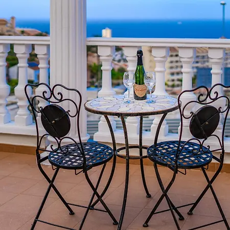 Hermosa Cristianos Villa Los Cristianos (Tenerife)