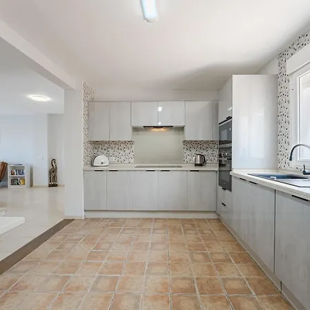 Hermosa Cristianos Villa Los Cristianos (Tenerife)