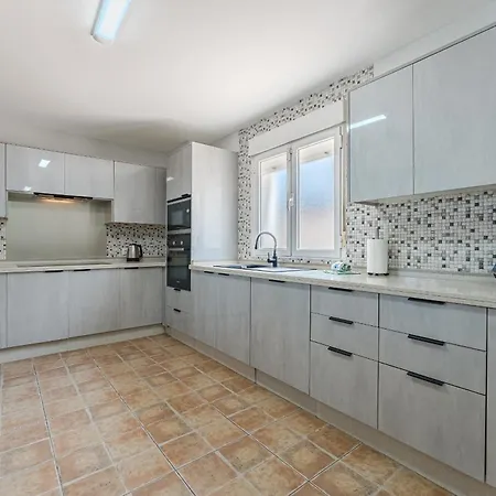 Hermosa Cristianos *