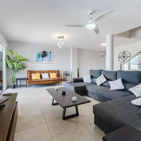 Hermosa Cristianos * Los Cristianos (Tenerife)