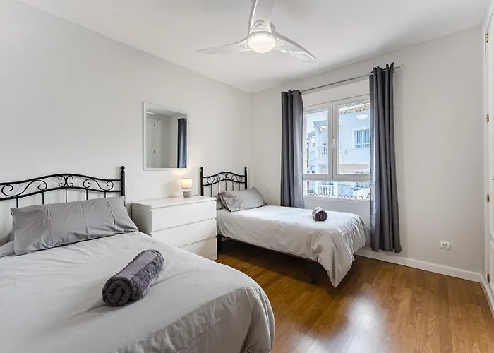 Hermosa Cristianos Villa Los Cristianos (Tenerife)